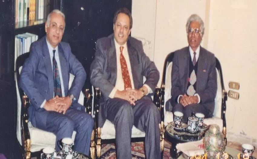 المحامي شيخ طارق محمد عبدالله ومحمد محمود ناصر 1997